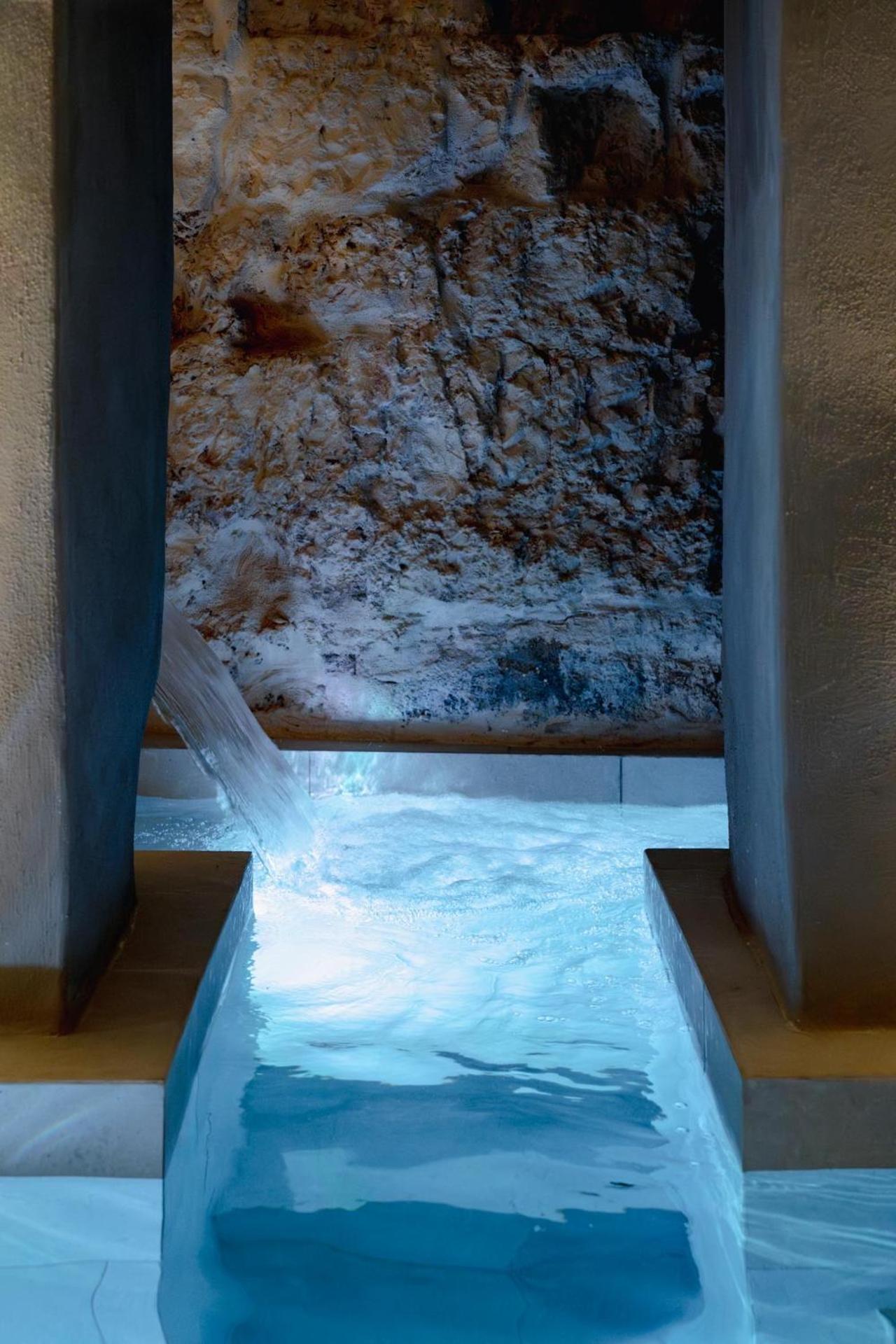 La Maison - Private Wellness オストゥーニ エクステリア 写真